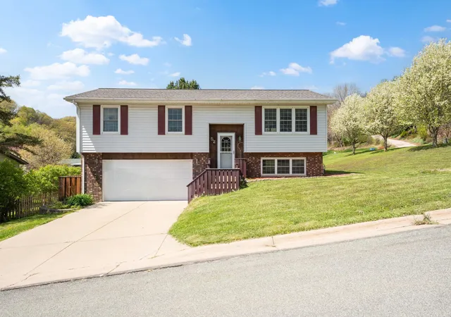 23rd image of 52 Mount Vernon Ct, Winona, MN 55987 | MLS# 7107073