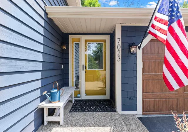 Photo 3 of Sale Pending at 7023 Park View Ln, Eden Prairie, MN 55346 | MLS# 7107075 | Listing updated on 2026-09-03