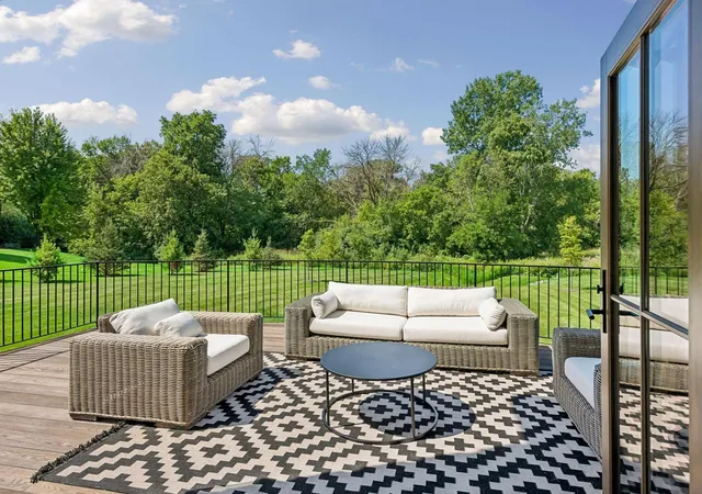 66th image of 170 Spur Cir, Wayzata, MN 55391 | MLS# 7107076