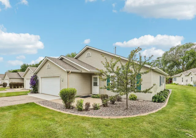 Homes for sale in Buffalo, MN | 819 7th Ave Ne, Buffalo, MN 55313 | MLS# 7107090