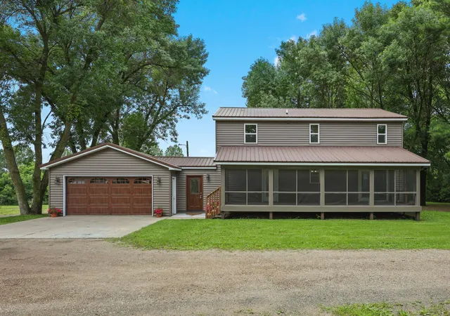 Photo 2 of Single family home for sale at 40515 442nd Street, Sauk Centre, MN 56378 | MLS# 7107136 | Listing updated on 2026-10-05