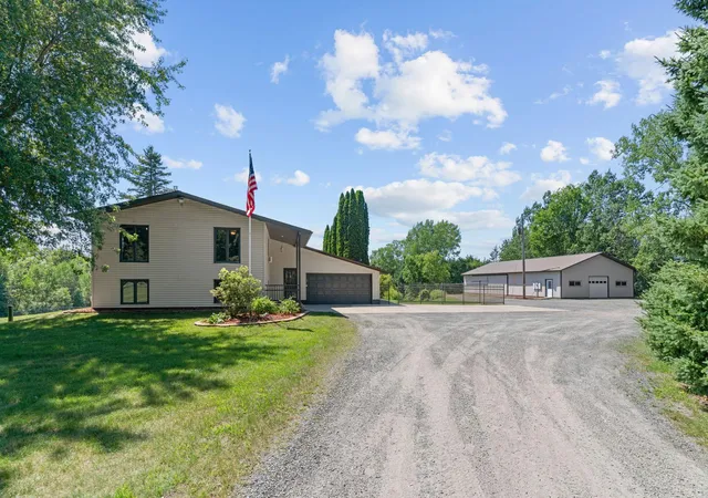 1st image of 2172 90th St, Somerset, WI 54025 | MLS# 7107157