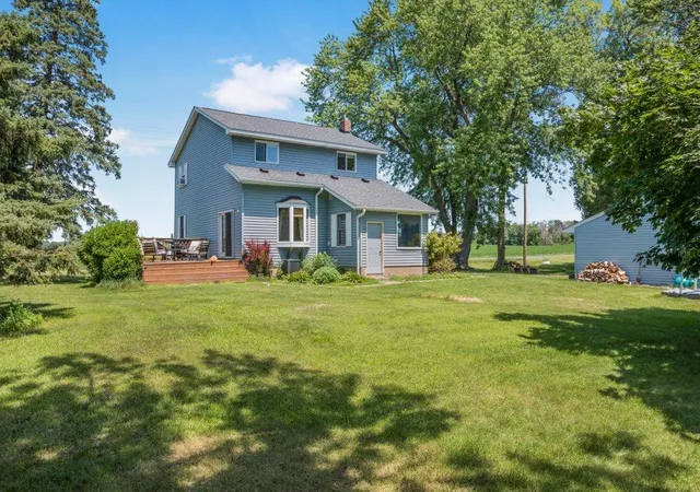 2nd image of 2416 20th Ave, Osceola, WI 54020 | MLS# 7107160