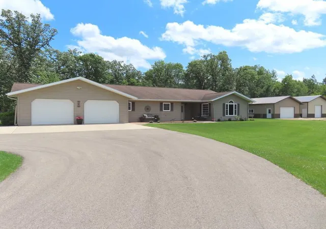 2nd image of 12615 330th St Nw, Newfolden, MN 56738 | MLS# 7107188