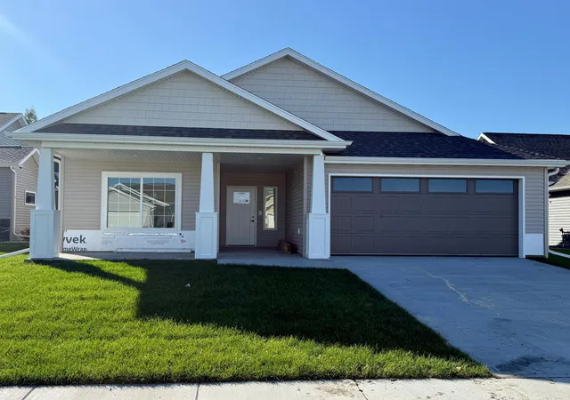 Single family home for sale at 415 Westview Ln E, West Fargo, ND 58078 | MLS# 7107195