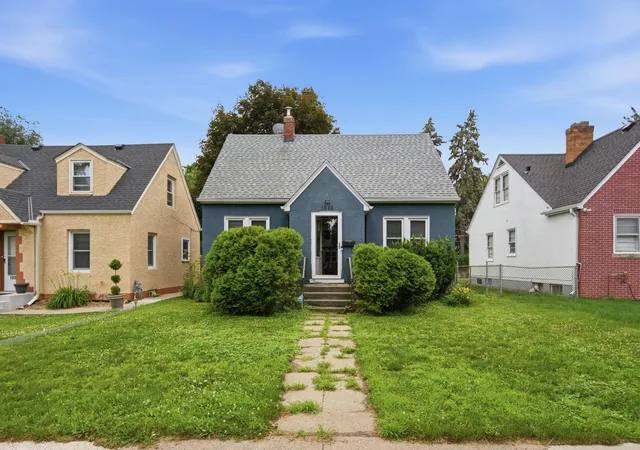 Photo 2 of Single family home for sale at 1828 Bush Ave E, Saint Paul, MN 55119 | MLS# 7107226 | Listing updated on 2026-08-27