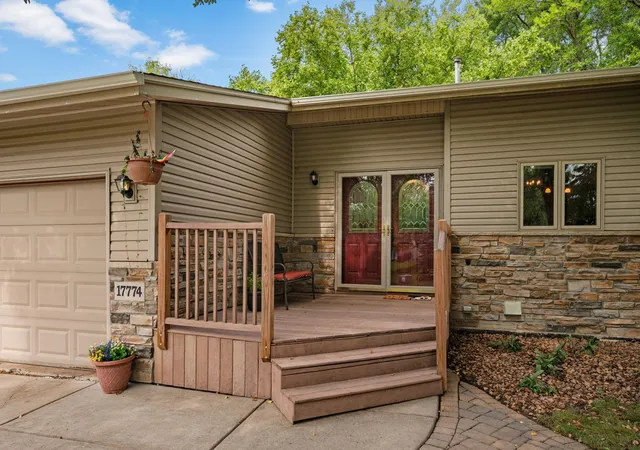 Photo 3 of Single family home for sale at 17774 Weaver Lake Dr, Maple Grove, MN 55311 | MLS# 7107234 | Listing updated on 2026-09-13