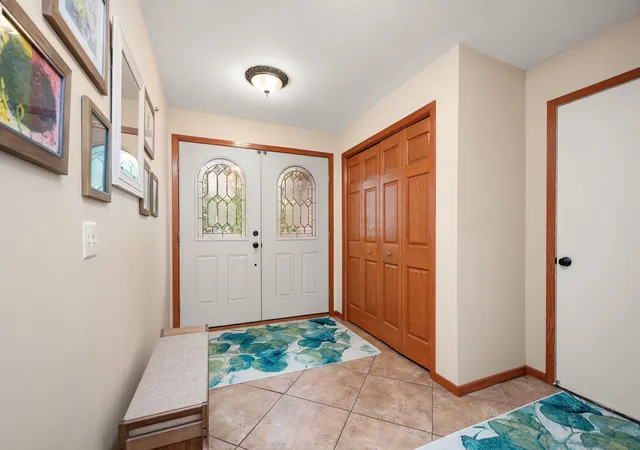 Photo 3 of Single family home for sale at 17774 Weaver Lake Dr, Maple Grove, MN 55311 | MLS# 7107234 | Listing updated on 2026-10-01