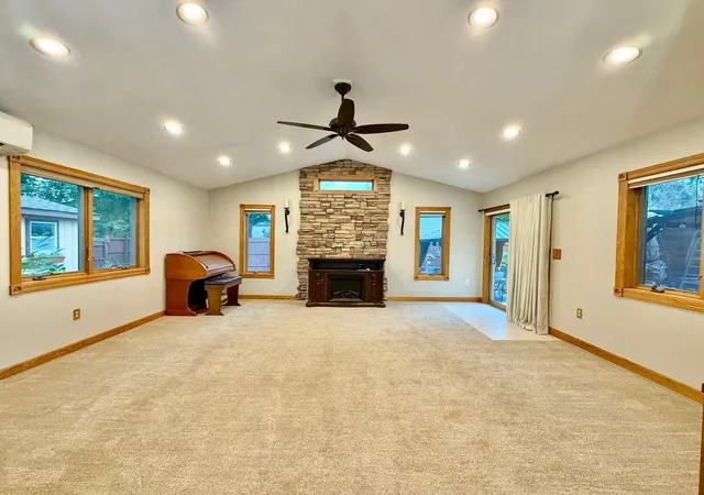 Photo 3 of Sale Pending at 2326 Hallquist Ave, Red Wing, MN 55066 | MLS# 7107253 | Listing updated on 2026-10-15
