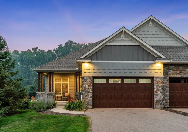 1st image of 2519 Condon Ct, Saint Paul, MN 55120 | MLS# 7107261