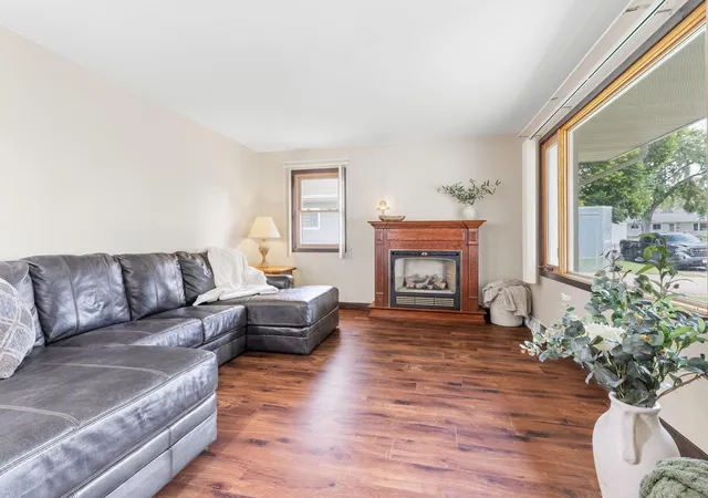 5th image of 317 Emherst St, Winona, MN 55987 | MLS# 7107263