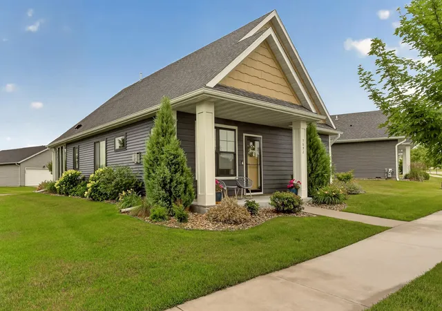 Photo 2 of Sale Pending at 5692 Cornucopia Ave Nw, Rochester, MN 55901 | MLS# 7107264 | Listing updated on 2026-09-08