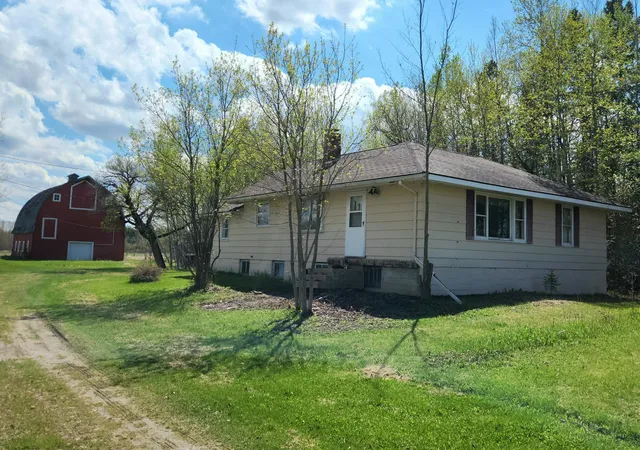 Photo 1 of Single family home for sale at 3751 Highway 53, International Falls, MN 56649 | MLS# 7107277 | Listing updated on 2026-07-26