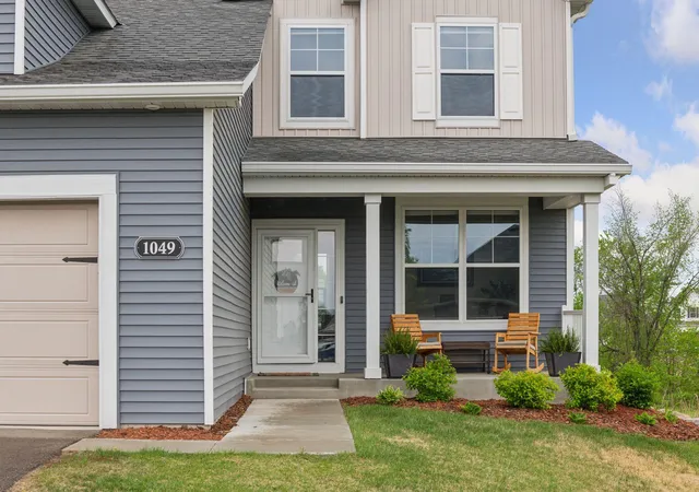 1st image of 1049 Fabel Ln, Waconia, MN 55387 | MLS# 7107284