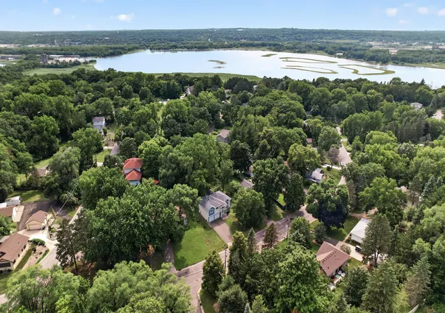 Photo 3 of Single family home for sale at 633 Burlington Rd, Saint Paul, MN 55119 | MLS# 7107314 | Listing updated on 2026-09-17