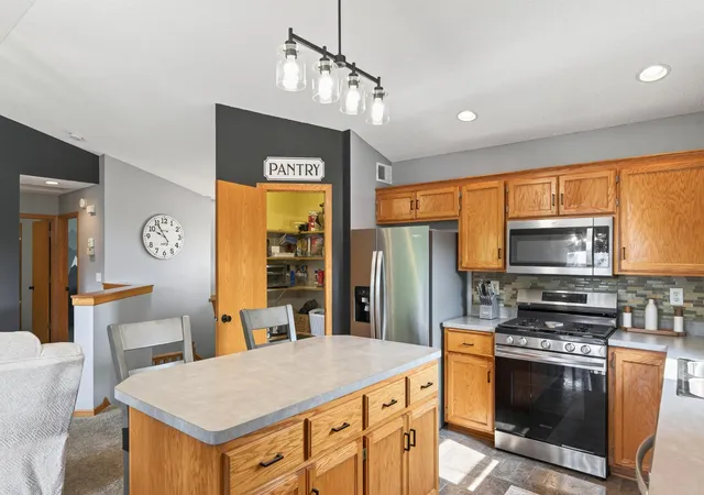 Photo 3 of Sale Pending at 796 Park Brk Rd NW, Isanti, MN 55040 | MLS# 7107316 | Listing updated on 2026-09-23