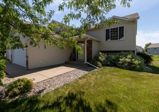 1st image of 515 Elena Ln, Saint Joseph, MN 56374 | MLS# 7107323