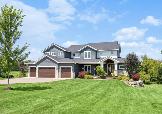 2nd image of 4580 204th St E, Prior Lake, MN 55372 | MLS# 7107338