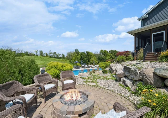 46th image of 4580 204th St E, Prior Lake, MN 55372 | MLS# 7107338