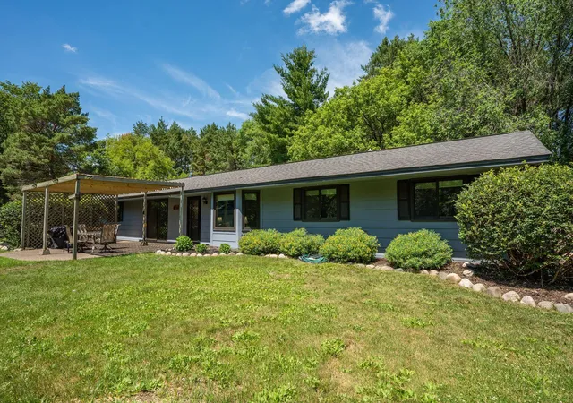 2nd image of 22017 Quincy St Ne, Cedar, MN 55011 | MLS# 7107341
