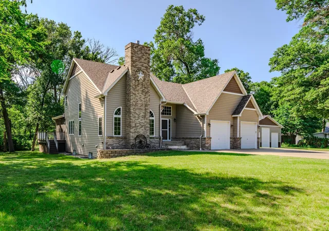 Photo 1 of Single family home for sale at 8750 E Beatrice Dr, Clear Lake, MN 55319 | MLS# 7107347 | Listing updated on 2026-09-03