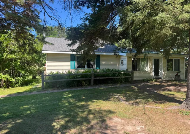 Photo 1 of Single family home for sale at 47412 Anchor Ave, Stanchfield, MN 55080 | MLS# 7107358 | Listing updated on 2026-09-22