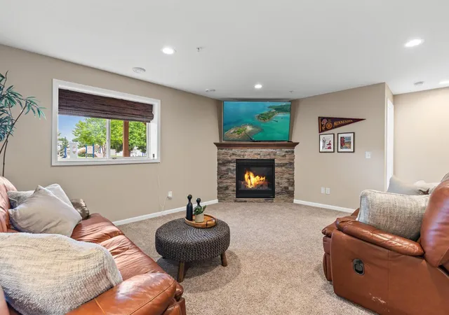 Photo 3 of Single family home for sale at 4131 Blakewood Dr, Shakopee, MN 55379 | MLS# 7107383 | Listing updated on 2026-09-21
