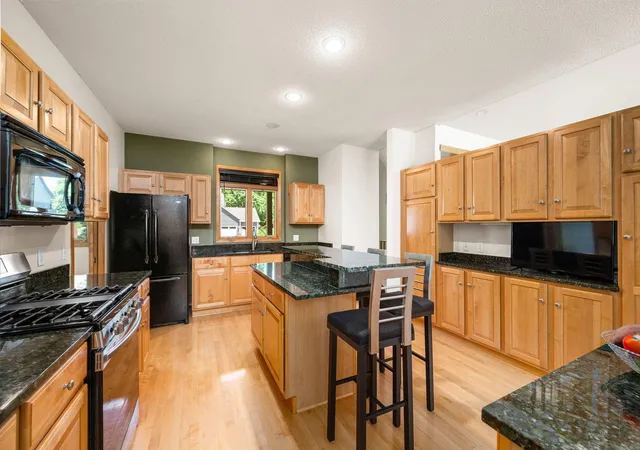 5th image of 245 Luisa Ct, Chaska, MN 55318 | MLS# 7107422