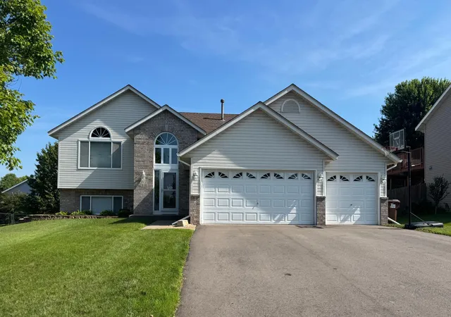 1st image of 816 River Ter, Prescott, WI 54021 | MLS# 7107426
