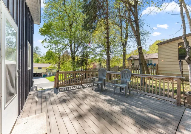 4th image of 4442 Dorchester Rd, Mound, MN 55364 | MLS# 7107438