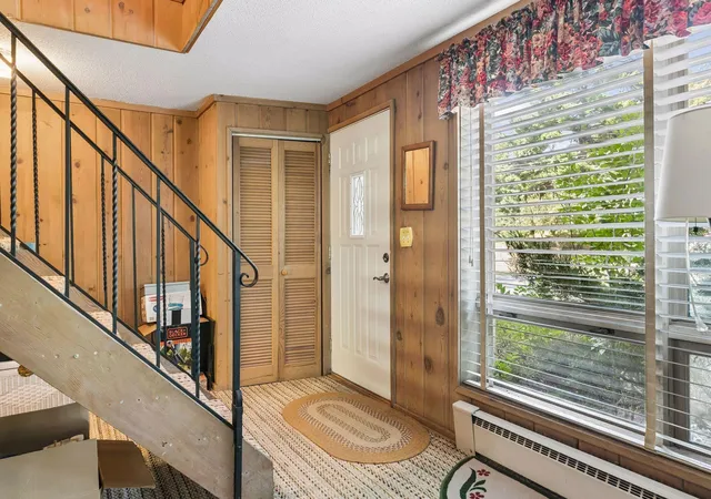 Photo 3 of Sale Pending at 4194 Bellaire Ave, Saint Paul, MN 55110 | MLS# 7107439 | Listing updated on 2026-09-25