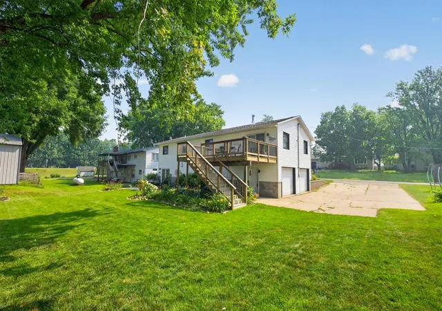 Photo 3 of Sale Pending at 177 2nd Avenue Se, Mazeppa, MN 55956 | MLS# 7107450 | Listing updated on 2026-09-15