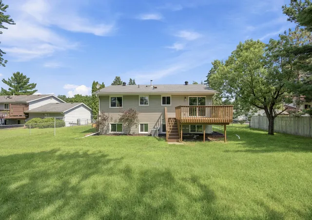 2nd image of 3360 117th Ave Nw, Minneapolis, MN 55433 | MLS# 7107452