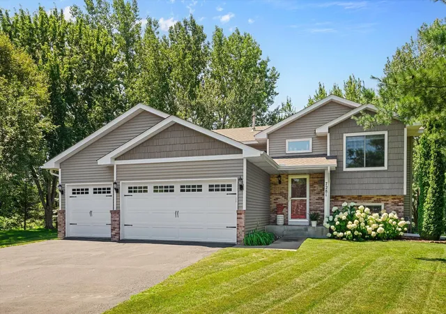 2nd image of 7281 Terra Ct, Circle Pines, MN 55014 | MLS# 7107478