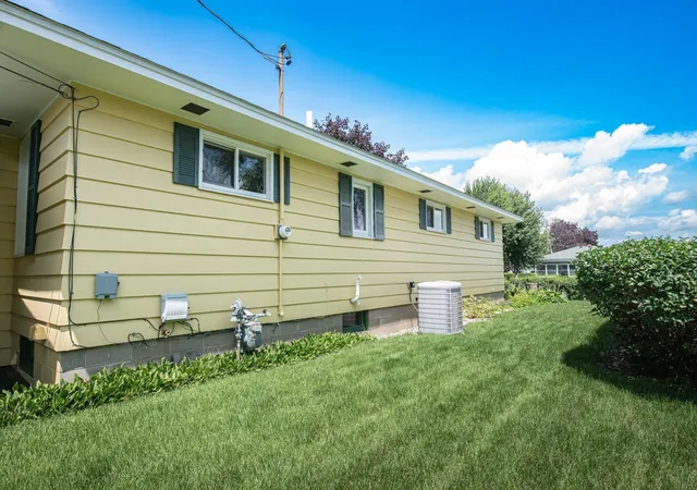 5th image of 520 39Th Ave, Winona, MN 55987 | MLS# 7107519