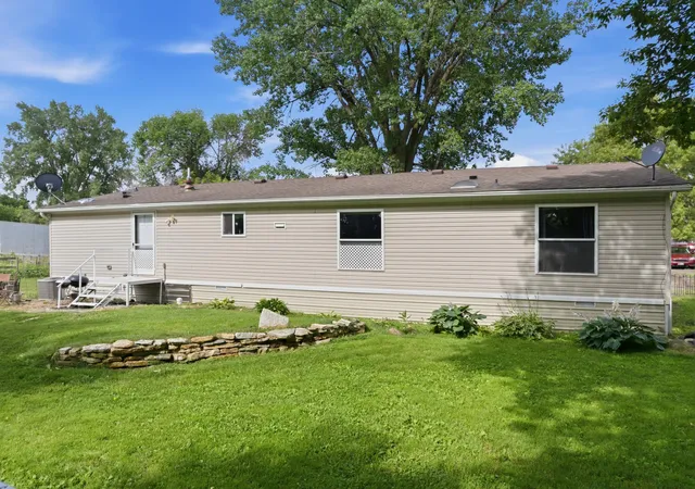 Homes for sale in Faribault, MN | 14975 Faribault Blvd, Faribault, MN 55021 | MLS# 7107528