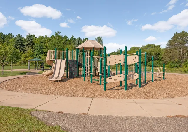 33rd image of 3672 Abercrombie Ln, Stillwater, MN 55082 | MLS# 7107544