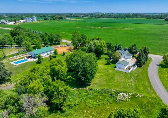 Photo 2 of Sale Pending at 9815 Pioneer Trl, Loretto, MN 55357 | MLS# 7107562 | Listing updated on 2026-08-18