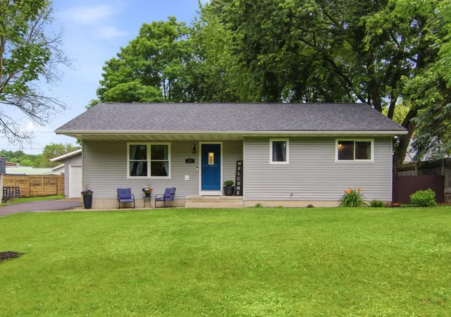 1st image of 1010 Malden Ave, Eau Claire, WI 54703 | MLS# 7107568