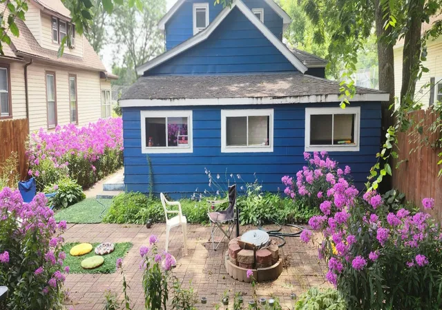 Photo 2 of Single family home for sale at 859 Conway St E, Saint Paul, MN 55106 | MLS# 7107583 | Listing updated on 2026-09-04