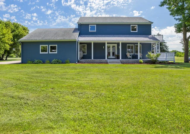Photo 3 of Sale Pending at 8010 182nd Avenue Se, Wahpeton, ND 58075 | MLS# 7107601 | Listing updated on 2026-08-10