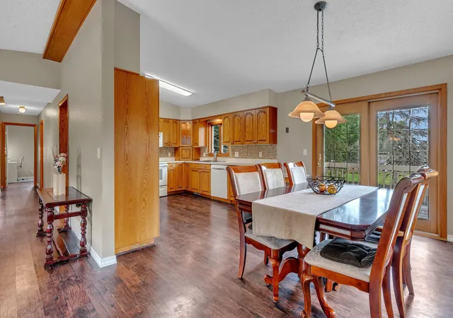 Photo 3 of Sale Pending at 1713 6th Street SW, Willmar, MN 56201 | MLS# 7107629 | Listing updated on 2026-08-29
