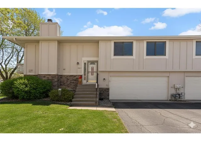 1st image of 13611 86th Ave N, Maple Grove, MN 55369 | MLS# 7107644