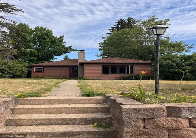 1st image of 1111 E Camp St, Ely, MN 55731 | MLS# 7107676