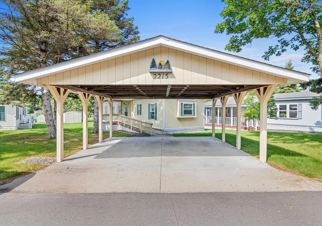 Homes for sale in Cambridge, MN | 2215 Sugar Pine Dr, Cambridge, MN 55008 | MLS# 7107680