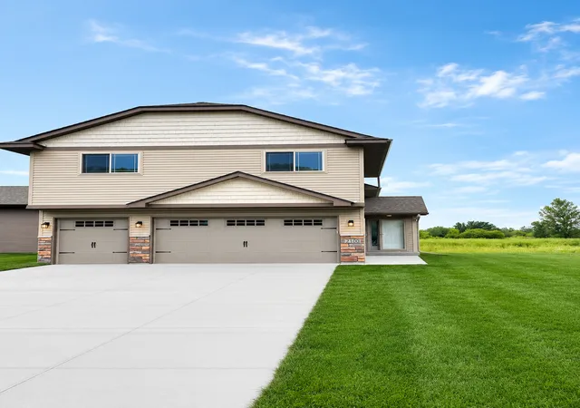 Homes for sale in Rush City, MN | 2100 Eagle St, Rush City, MN 55069 | MLS# 7107706