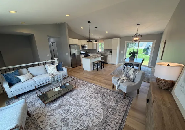 Photo 3 of Single family home for sale at 1625 Squirrel Way, New Richmond, WI 54017 | MLS# 7107719 | Listing updated on 2026-09-22