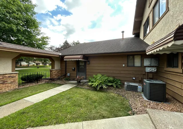 Homes for sale in Brooklyn Park, MN | 6153 78Th Ave N, Brooklyn Park, MN 55443 | MLS# 7107726