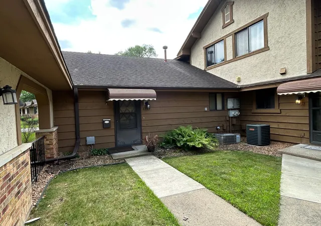 Homes for sale in Brooklyn Park, MN | 6153 78Th Ave N, Brooklyn Park, MN 55443 | MLS# 7107726