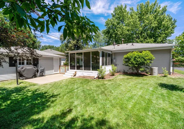 Homes for sale in Bloomington, MN | 8418 Kell Ave S, Bloomington, MN 55437 | MLS# 7107734